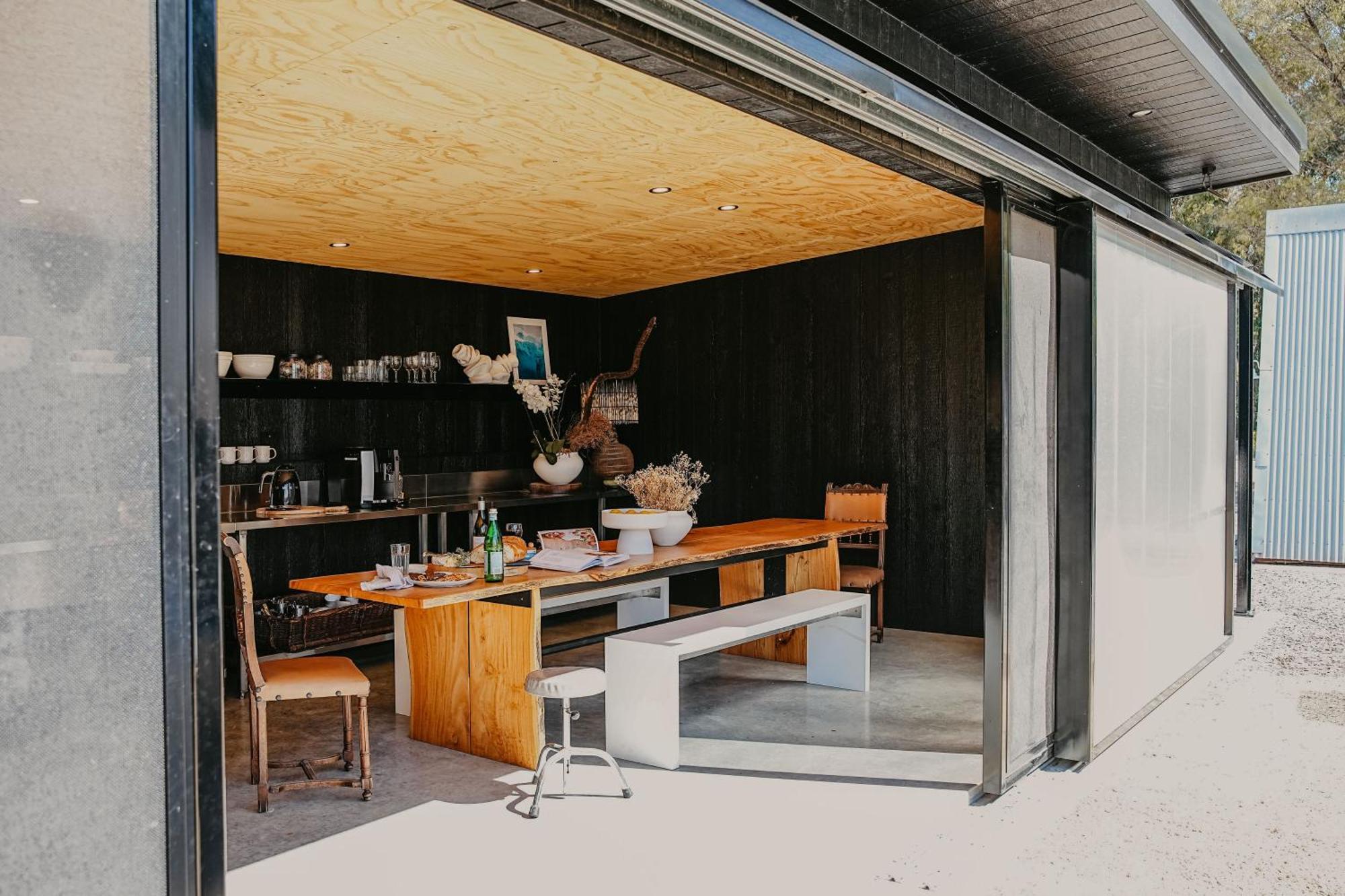 Esperance Chalet Village Bagian luar foto