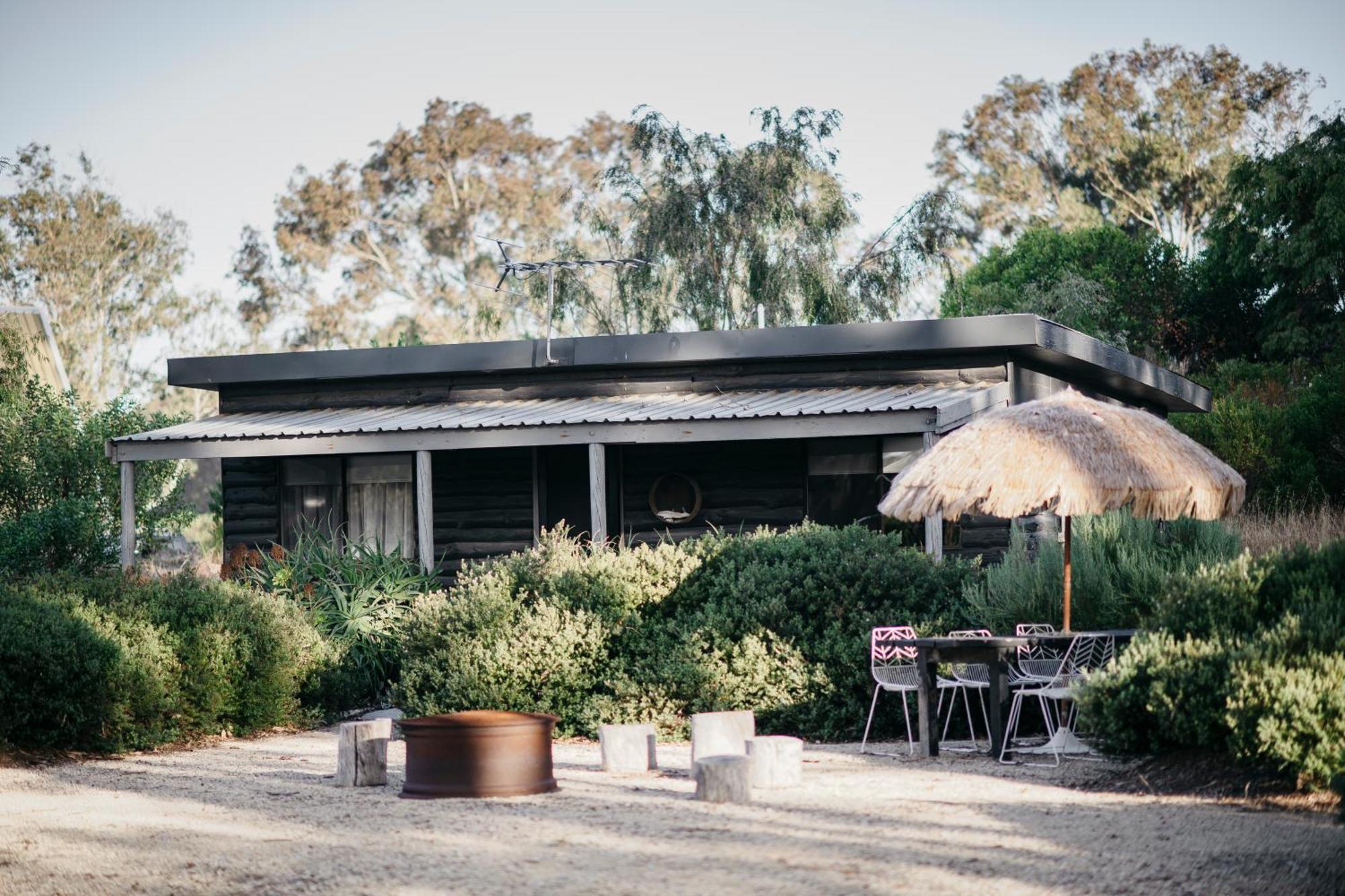 Esperance Chalet Village Bagian luar foto